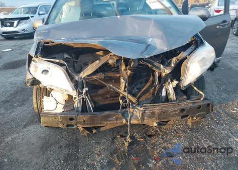 2018 Toyota Sienna Le 8 Passenger из США, поврежденный, VIN 5TDKZ3DC9JS950201